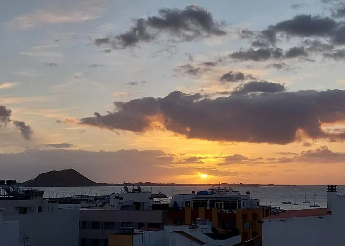 Precioso Atico Con Vistas Al Mar Parking Gratuito