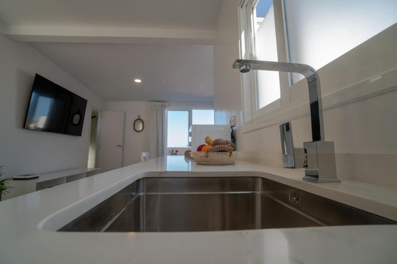 Precioso Atico Con Vistas Al Mar Parking Gratuito Apartament